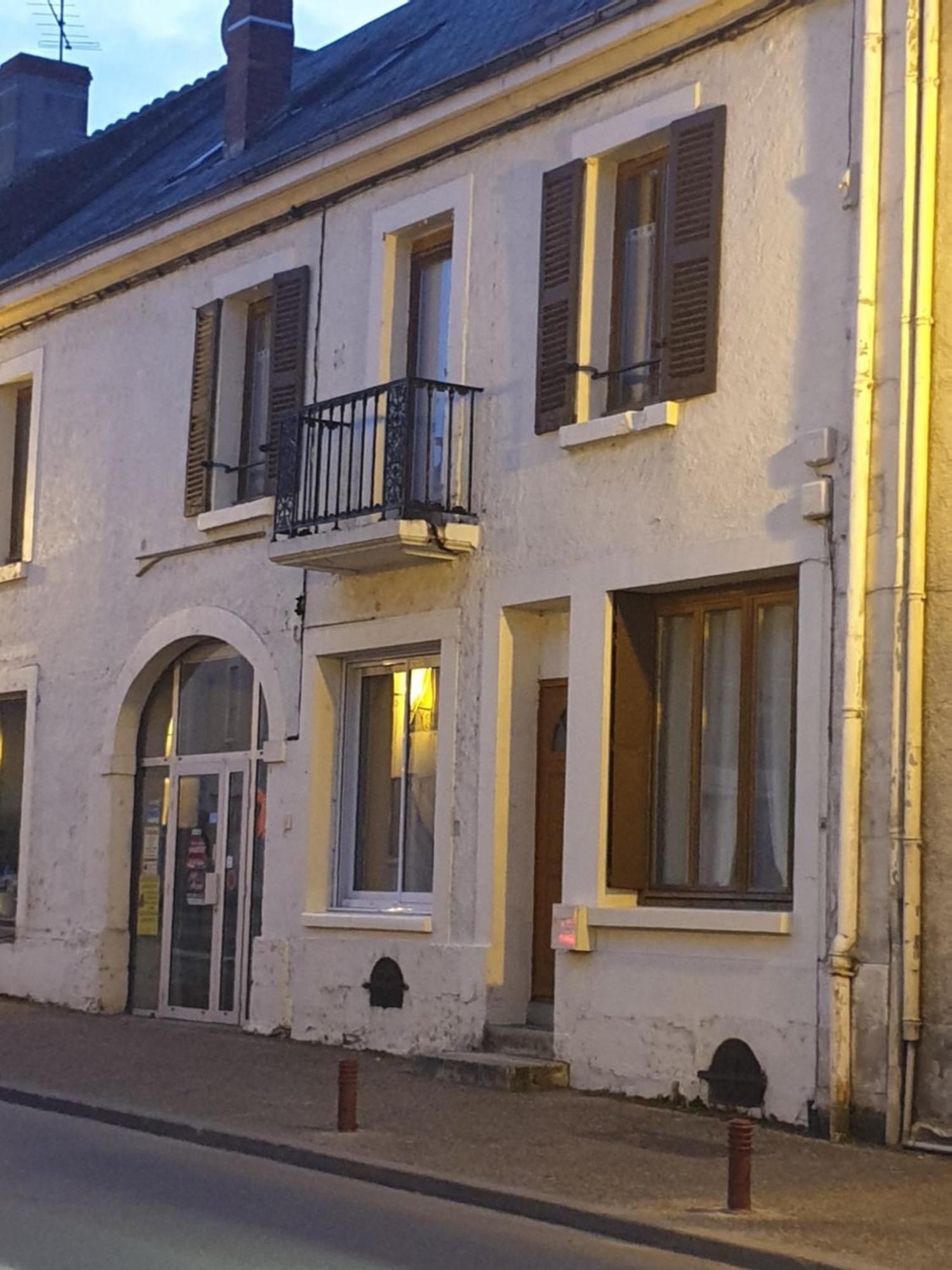 Maison De Ville - Le Silodort Vatan エクステリア 写真